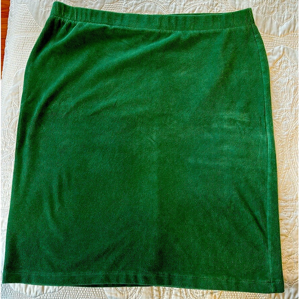 Lands End Sport Knit Corduroy skirt Green midi EUC LG